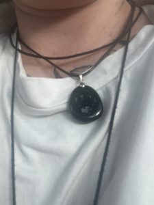 Pendentif Obsidienne noire - Pierre plate photo review