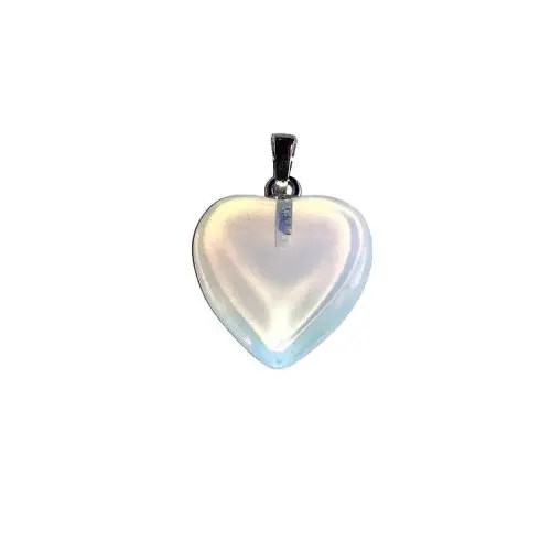 pendentif-opale-blanche-petit-coeur
