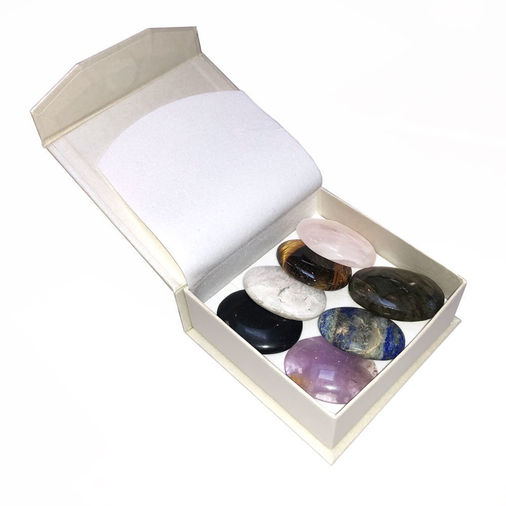 coffret pierres pouces 7 chakras