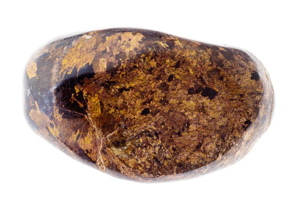 Pierre bronzite polie montrant ses reflets bronzés chatoyants — vertus en lithothérapie : paix intérieure, courage, stabilité émotionnelle