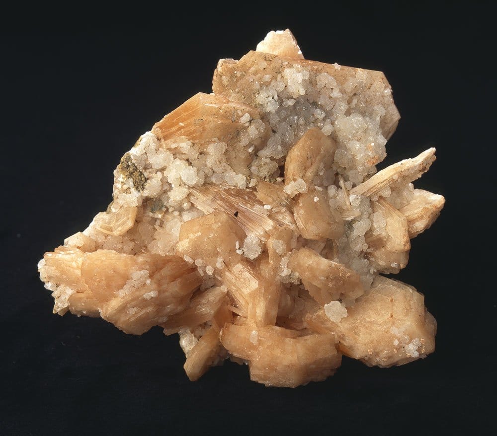 Antimoine stibine cristallisée - vertus de transformation, courage et transmutation alchimique
