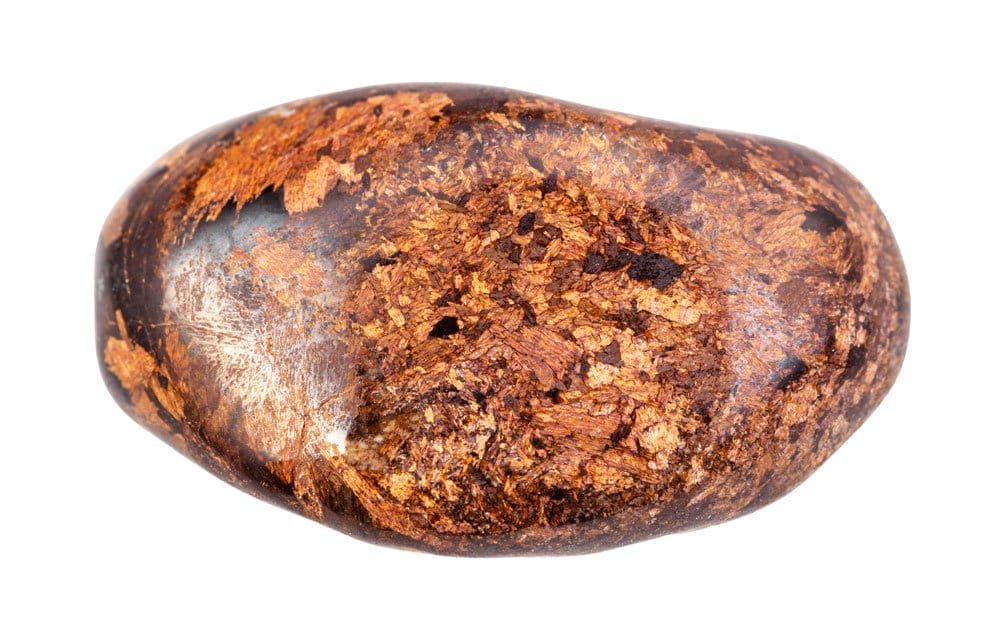 Enstatite polie vert olive - vertus d'ancrage, résilience et stabilité émotionnelle en lithothérapie