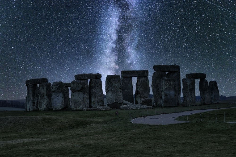 Pierre Stonehenge - Dolérite polie utilisée en lithothérapie pour l'ancrage et la connexion spirituelle