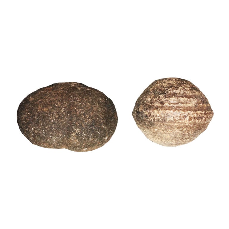 Moquis Balls