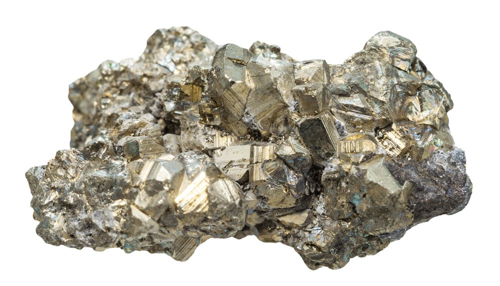 Pyrite de fer cristaux cubiques dorés - origine géologique, composition FeS2, Espagne Rio Tinto