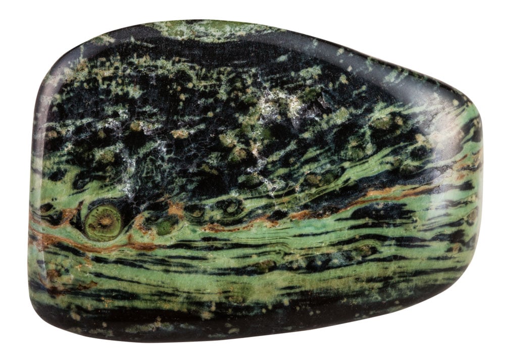 Jaspe vert naturel poli - origine sédimentaire et volcanique, composition silice et fer