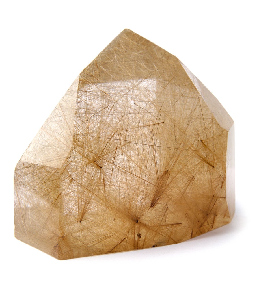 Gisement de rutile du Brésil - quartz rutilé avec cristaux d'aiguilles de titane rouge brun