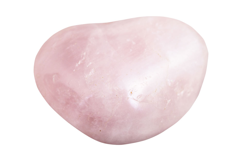 Entretien et purification du quartz rose - eau distillée et géode d'améthyste