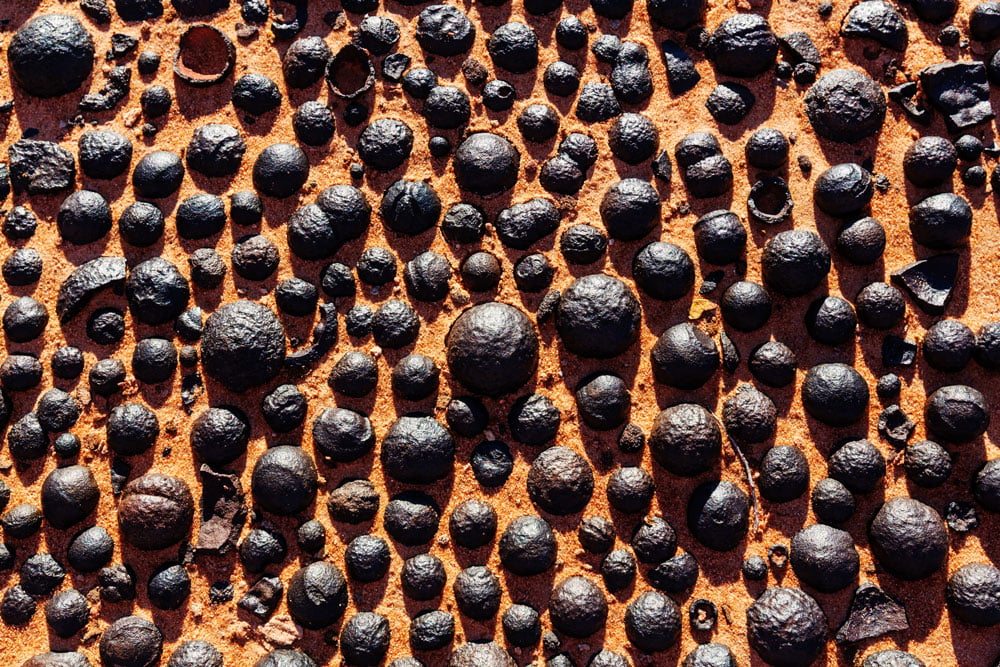 Moquis marbles brutes - origine géologique concrétions diagénétiques grès Navajo hématite