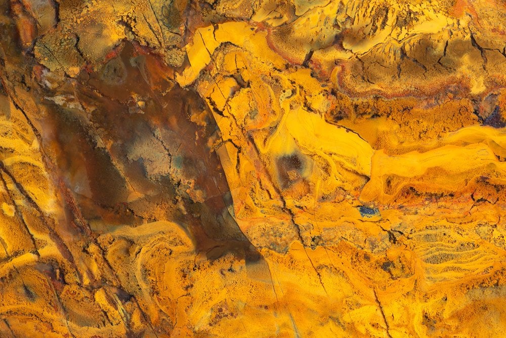 Jaspe jaune brut - histoire millénaire, pierre solaire depuis l'Égypte antique et les pharaons