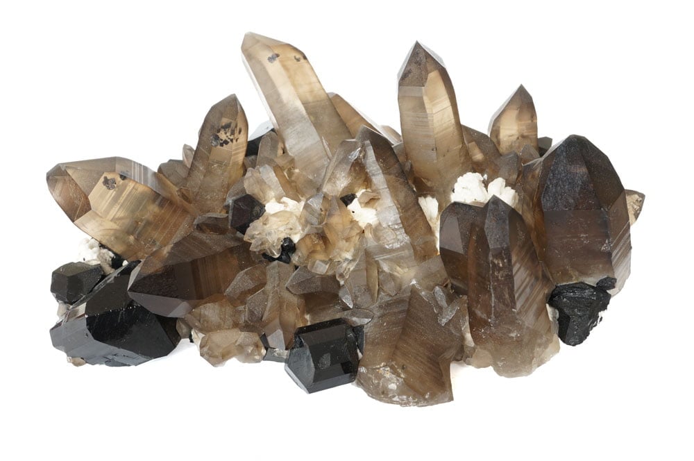 Morion brut cristal noir profond - gisements Oural Brésil Madagascar