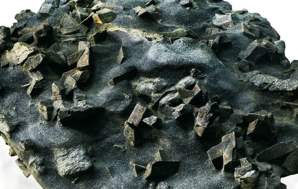 Staurotide macle cruciforme - histoire pierre de croix Bretagne Compostelle Fairy Crosses