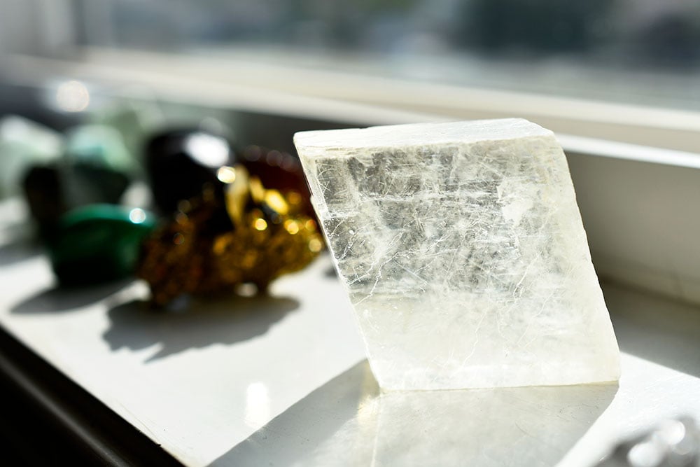 Calcite optique du Mexique - cristaux géants transparent - biréfringence et double réfraction