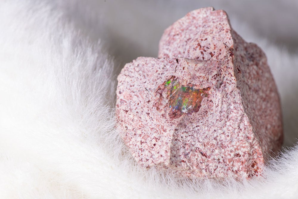 Opale des Andes polie rose et bleu-vert - vertus apaisantes, chakra coeur, Pachamama
