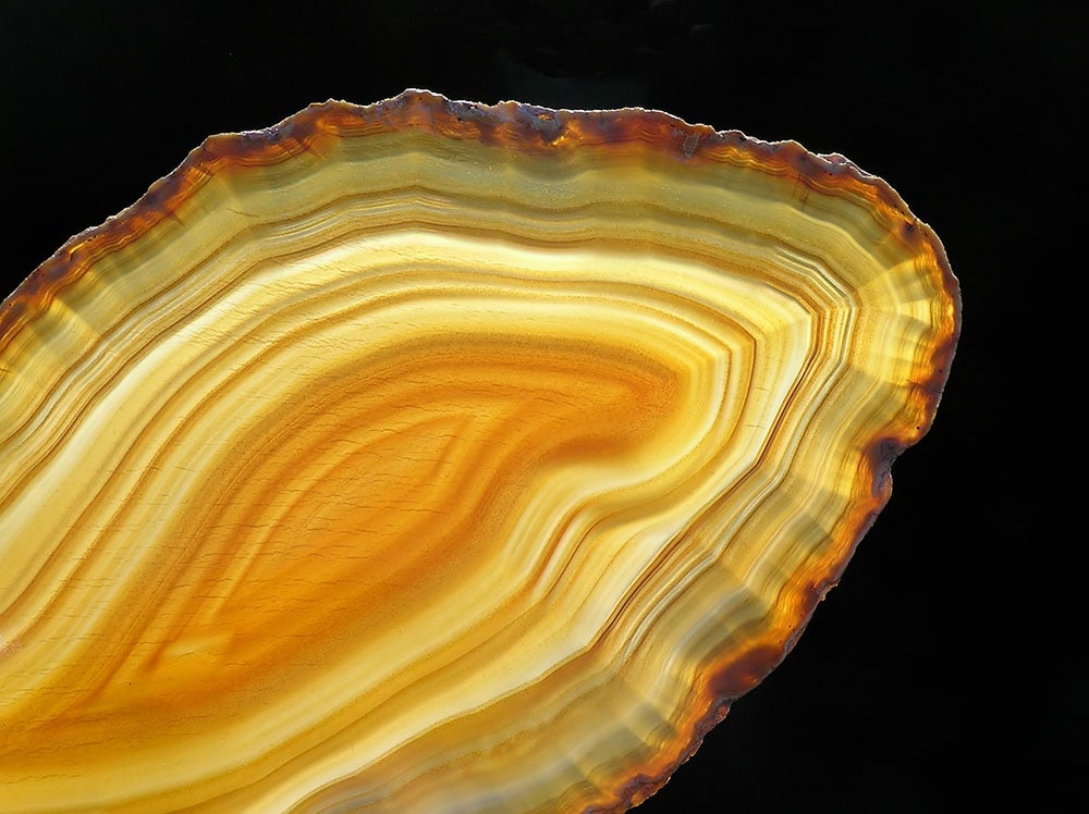Pierre agate jaune - histoire et traditions anciennes