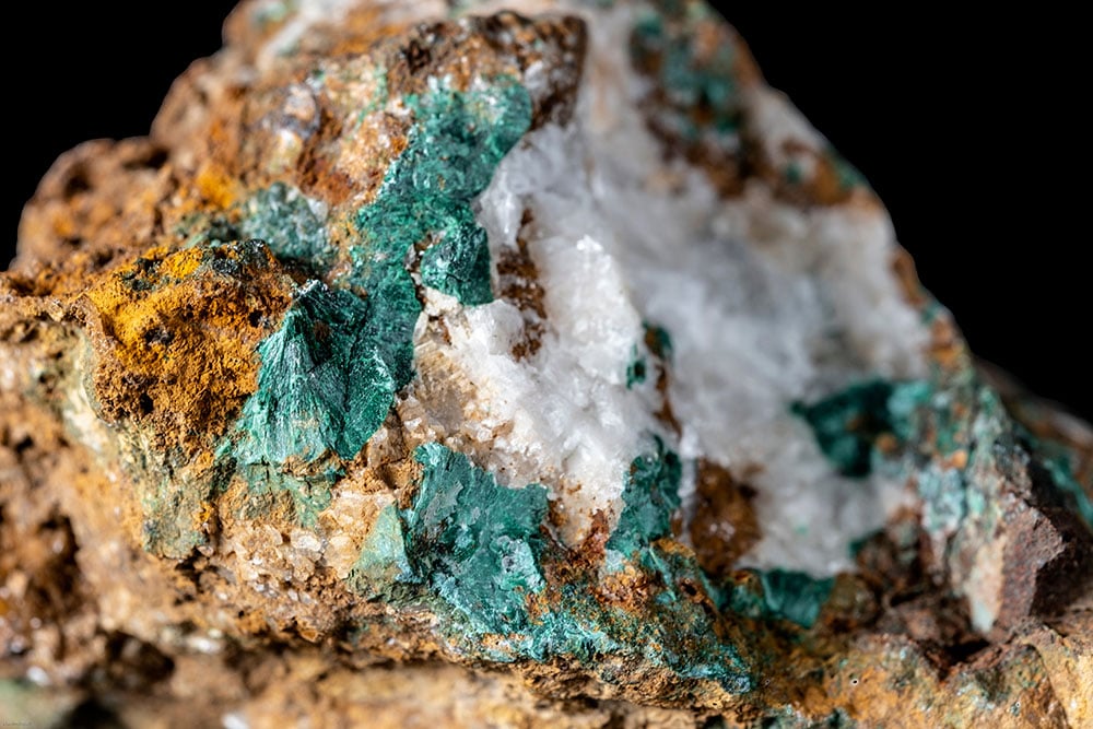Atacamite cristalline - vertus lithothérapie, purification émotionnelle et chakra du cœur