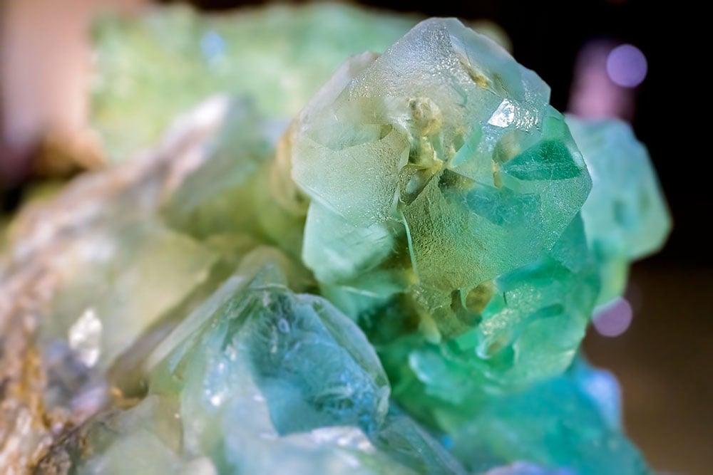 Calcite verte polie brillante - vertus apaisantes, harmonie mentale et émotionnelle en lithothérapie