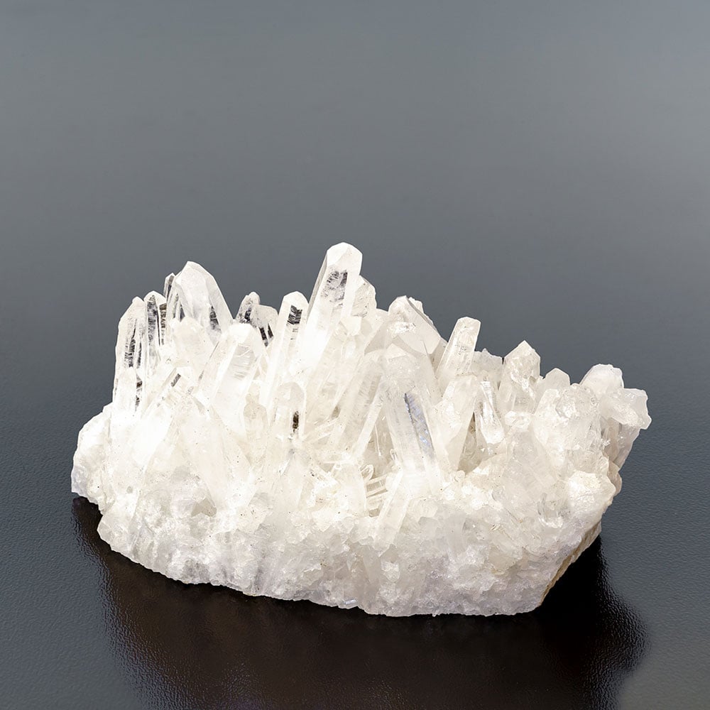 Strontianite cristal blanc - chakra gorge, apaisement anxiété, paix intérieure, communication authentique