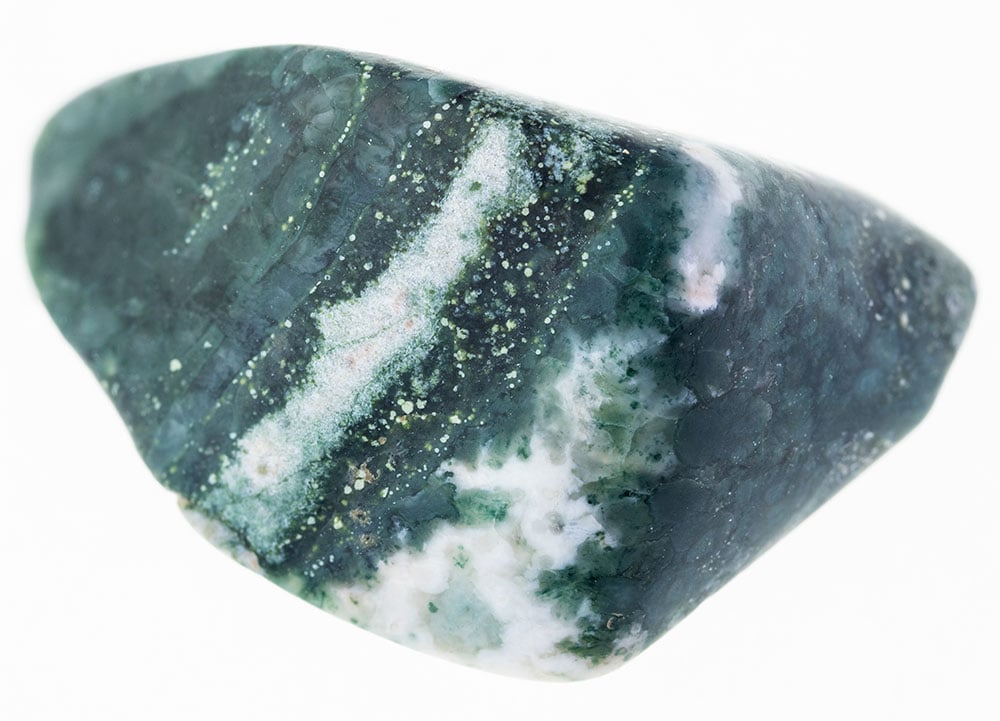Chlorite polie vert tendre - vertus compassion harmonie émotionnelle guérison cœur lithothérapie