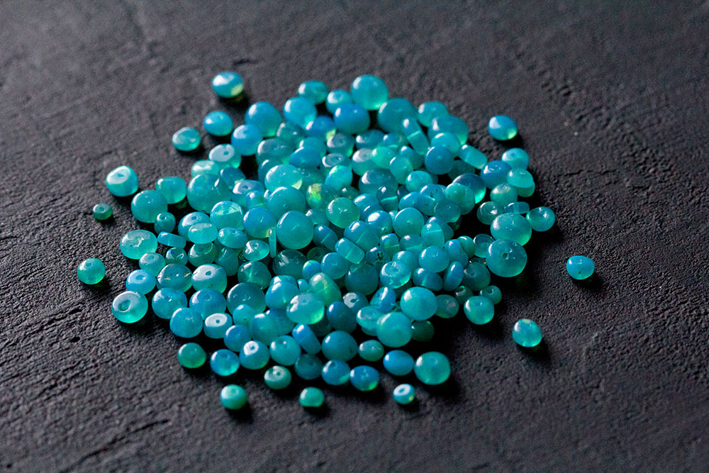 Chrysopale naturelle du Brésil - opale verte, origine et composition SiO2 hydraté au nickel