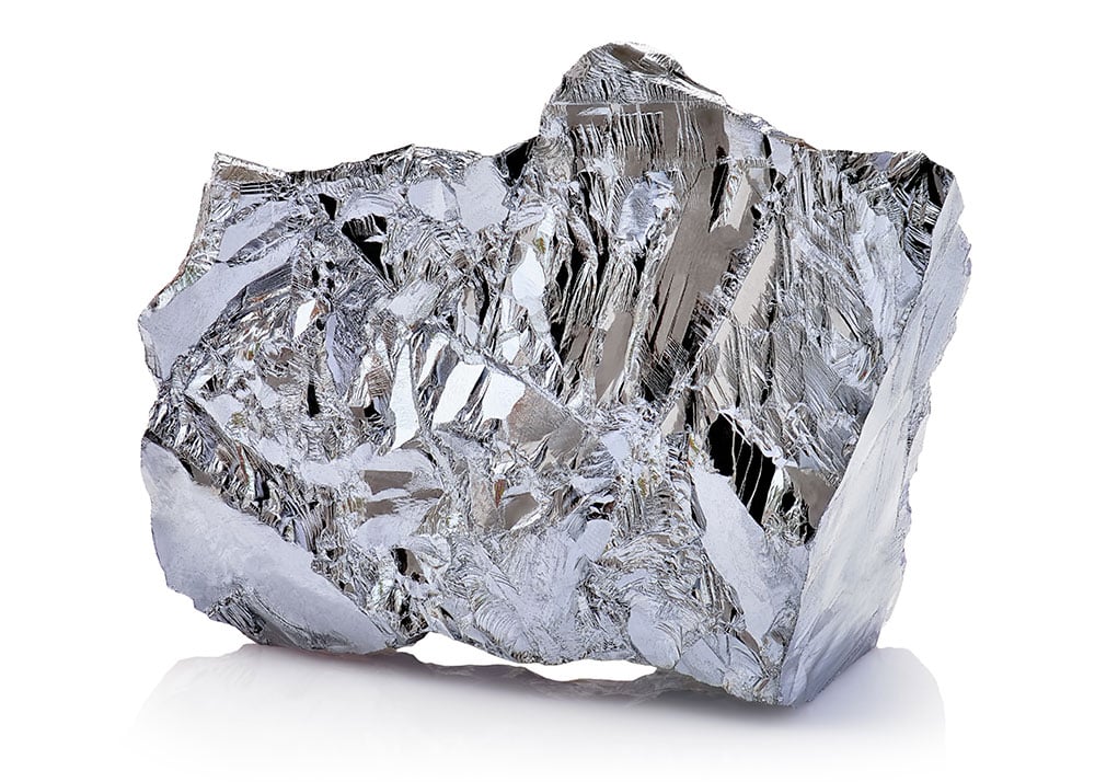Skutterudite brut cristaux cubiques gris acier - minéral cobalt nickel arsenide, histoire minière Norvège