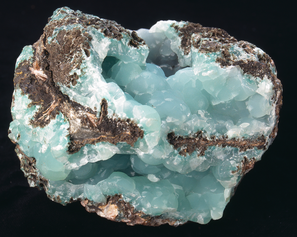 Pierre bonamite bleue - histoire de la smithsonite bleue mexicaine nommée d'après James Smithson