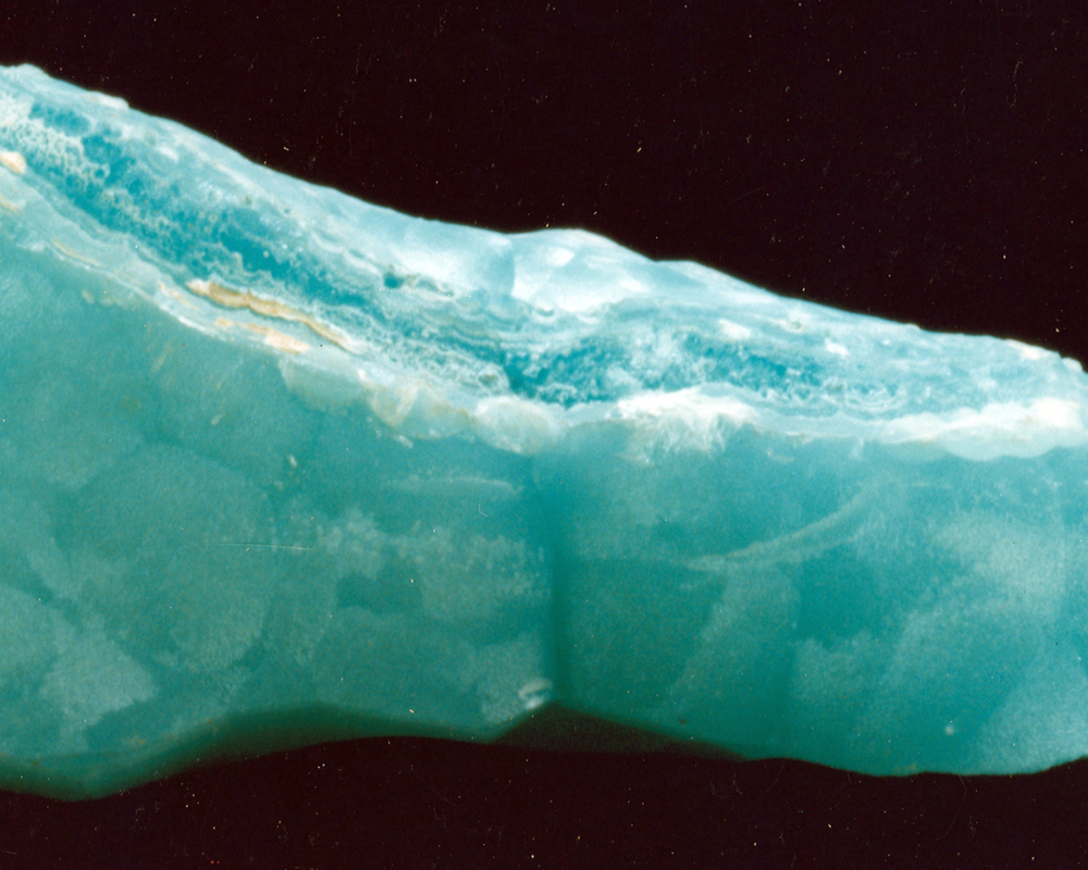 Bonamite naturelle - origine et composition du carbonate de zinc bleu du Mexique