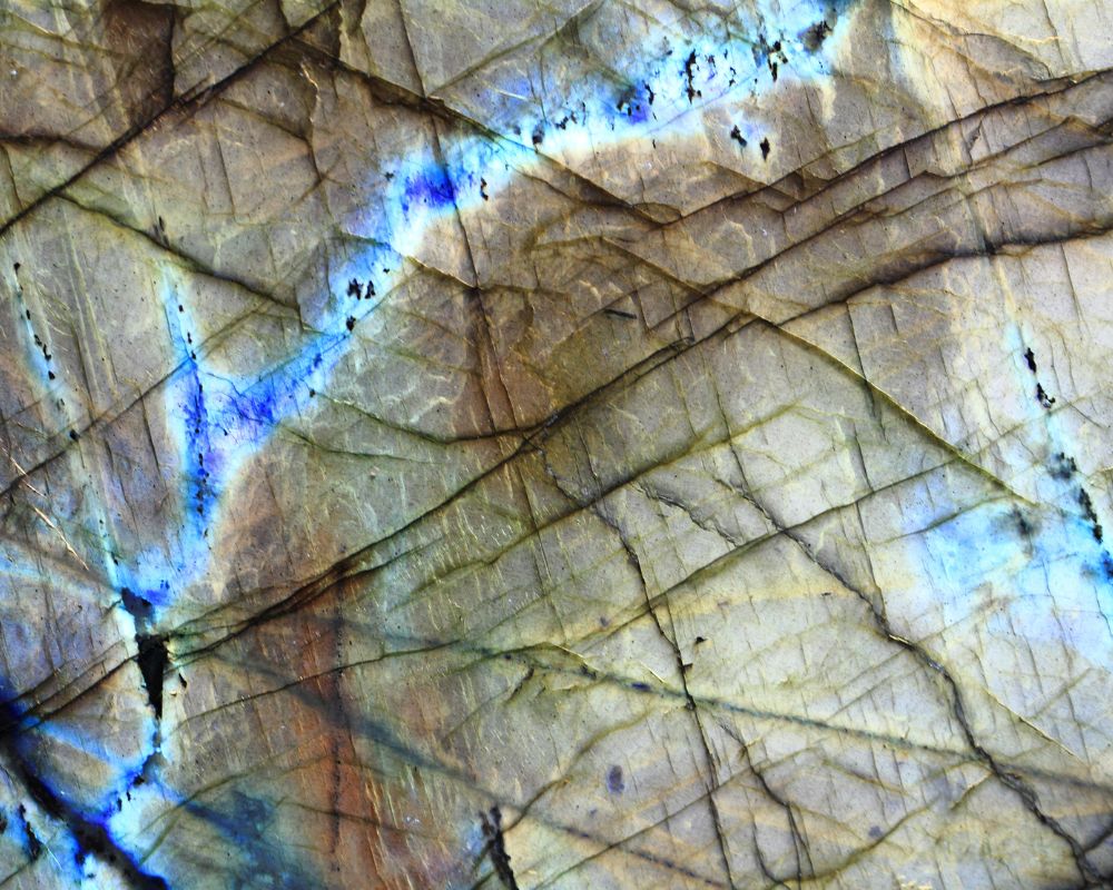 Labradorite gold brute - origine plagioclase feldspath exsolution lamellaire cristallisation