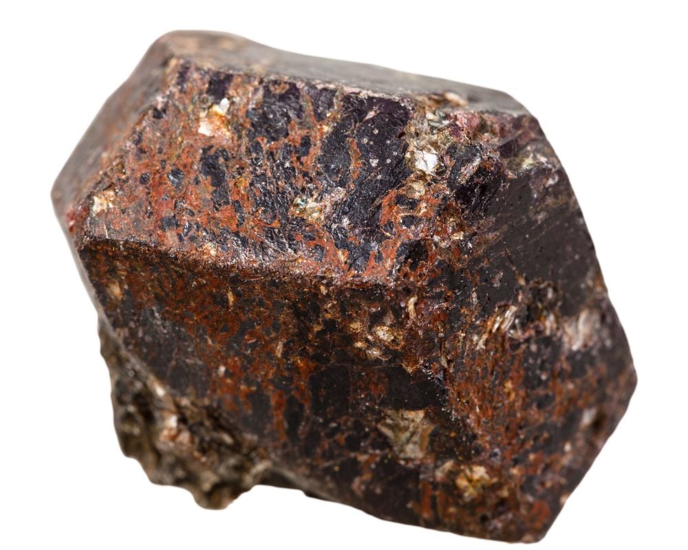 Tourmaline dravite brute prismatique - origine géologique borosilicate magnésium métamorphisme