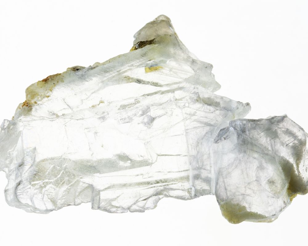 Brucite transparente cristaux - vertus paix sérénité compassion chakra cœur lithothérapie