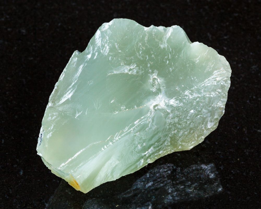 Prase naturelle polie - origine et composition quartz vert actinolite chlorite