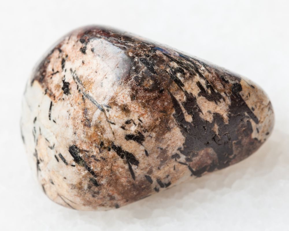 Sanidine cristal transparent feldspath — propriétés de clarté mentale, vision et intuition spirituelle