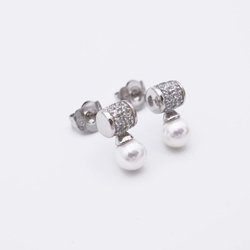 Boucles d'Oreilles en Perles de Majorque - 8 x 18 mm - Image 2
