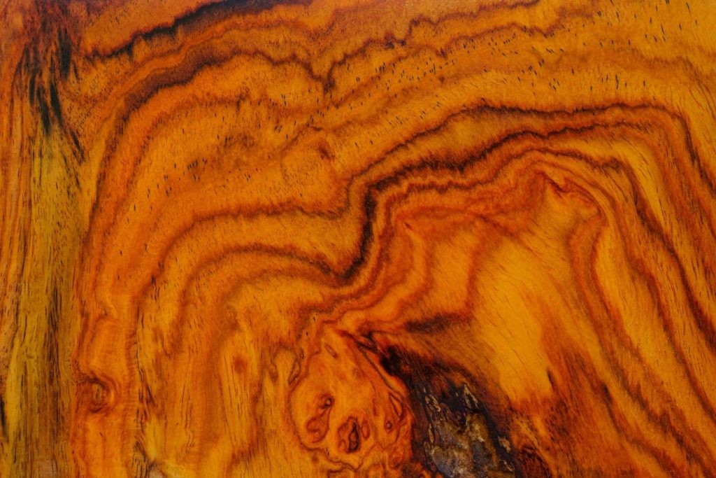 huile-essentielle-bois-de-siam-utilisation