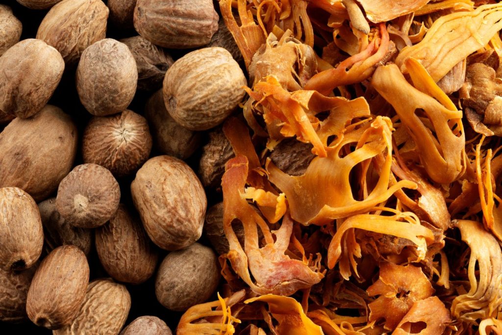 huile-essentielle-noix-de-muscade-caracteristiques
