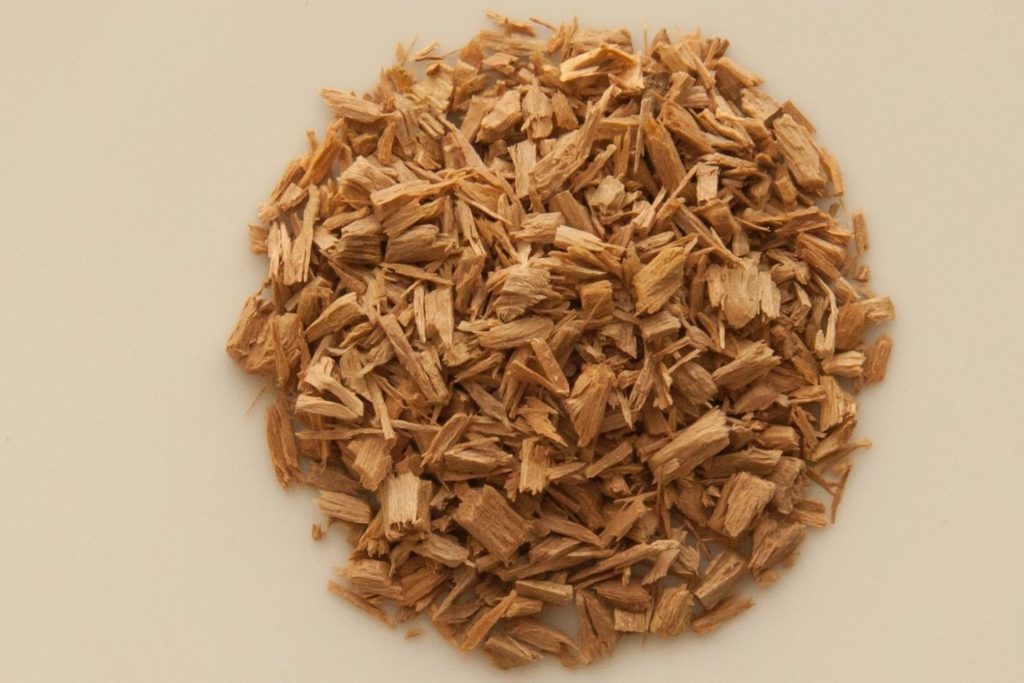 huile-essentielle-santal-huile-essentielle