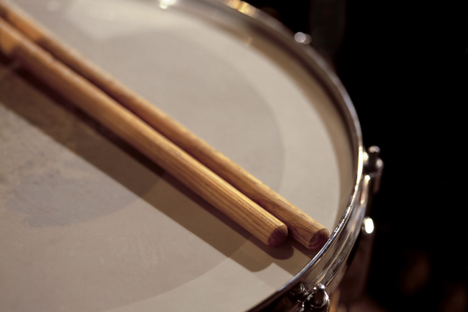Caisse Claire 13 Pouces Pour Enfants/adolescents - Avec Baguettes Et Sangle - Instrument Percussion Débutant
