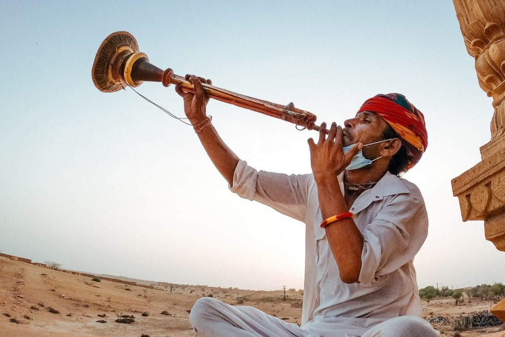 instrument-ae10-aerophone-description