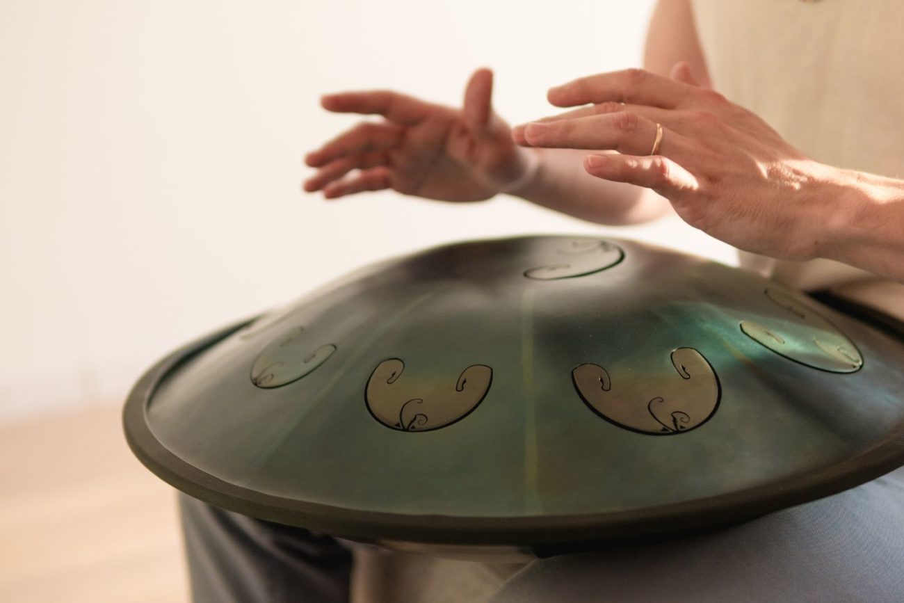 Hang - Guide des Instruments de Musique de A à Z - Musicothérapie ...