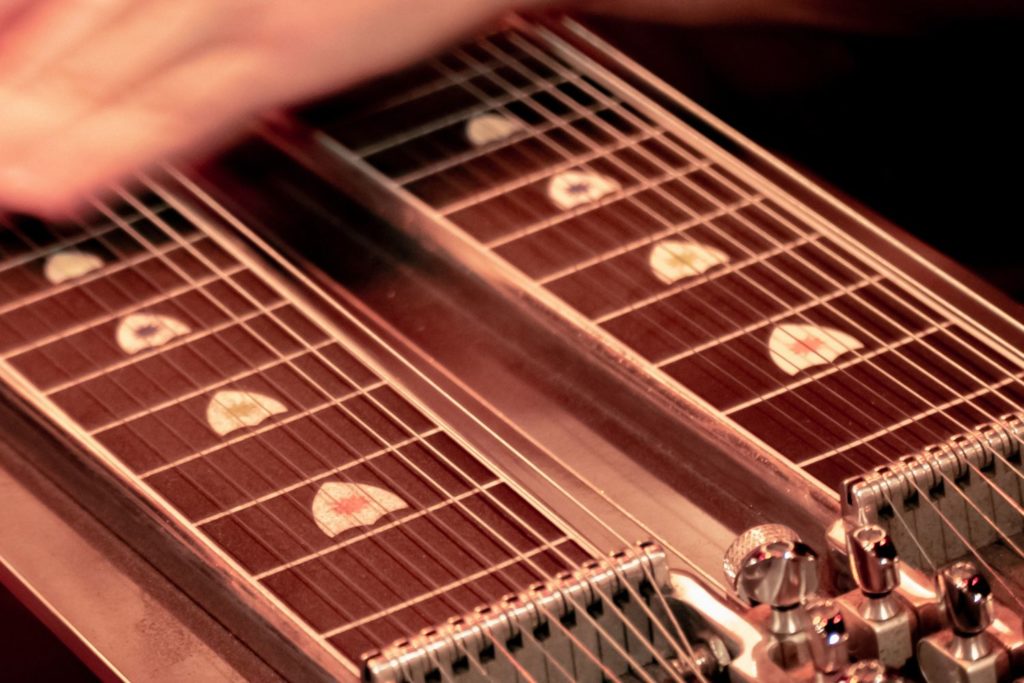 instrument-steel-guitar-apprendre