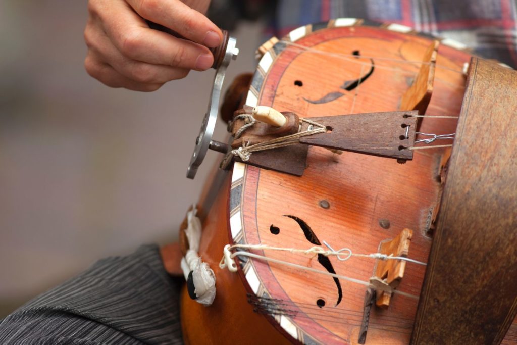 instrument-vielle-a-roue-description