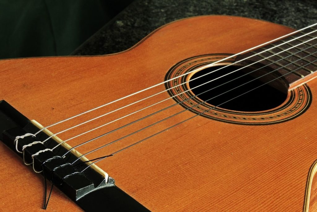 instrument-Guitarra-baiana-description