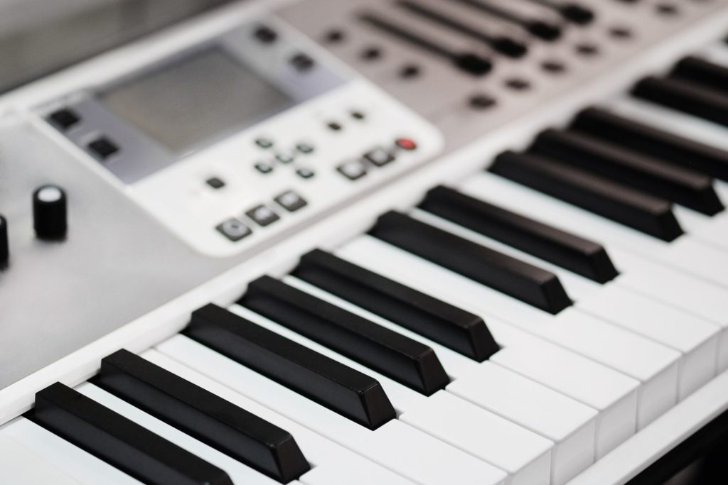 instrument-Synthetiseur-hybride-description