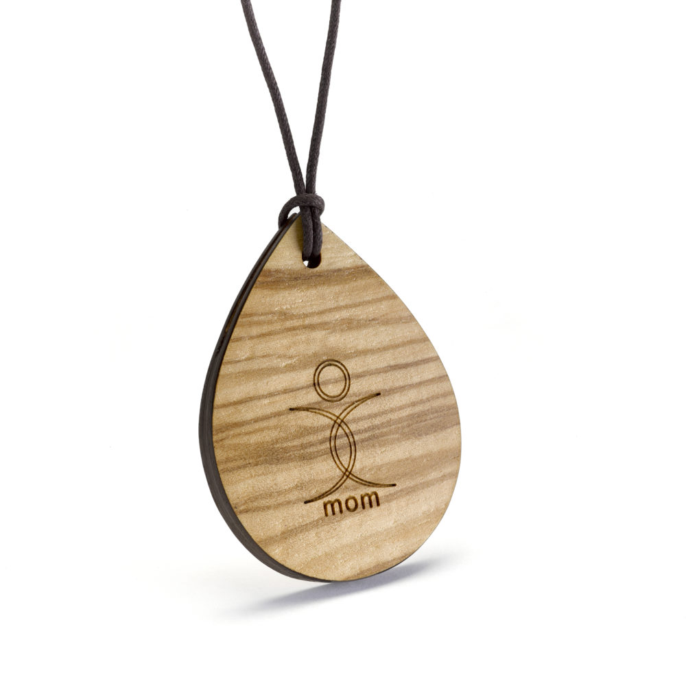 Pendentif énergétique mom1