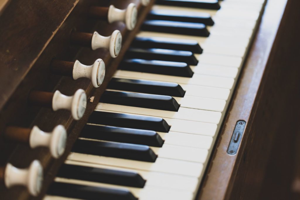 instrument-Orgue-Vox-Continental-description