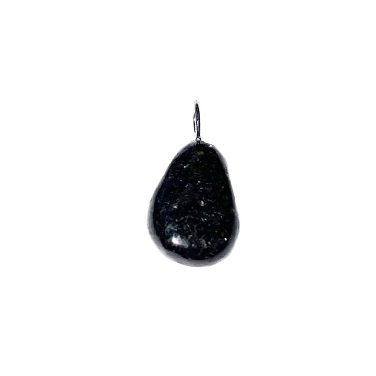 Nuummite