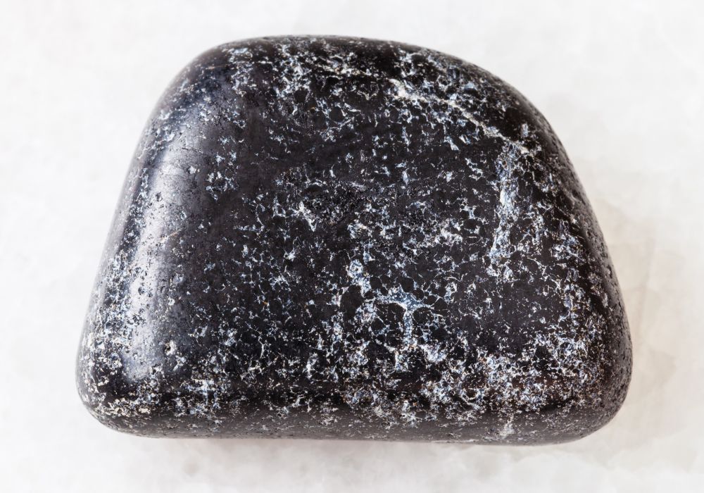 Chromite - vertus et bienfaits en lithothérapie