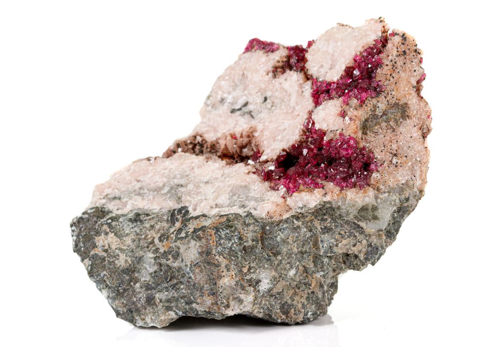 Érythrite cristaux de Bou Azzer Maroc - formation minérale secondaire, gisement cobalt arséniate