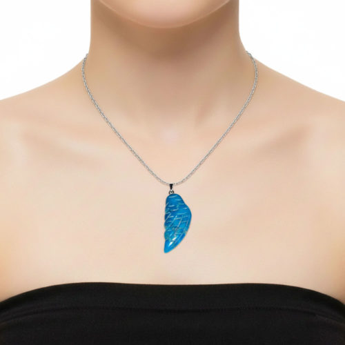 pendentif-howlite-bleue-aile-ange