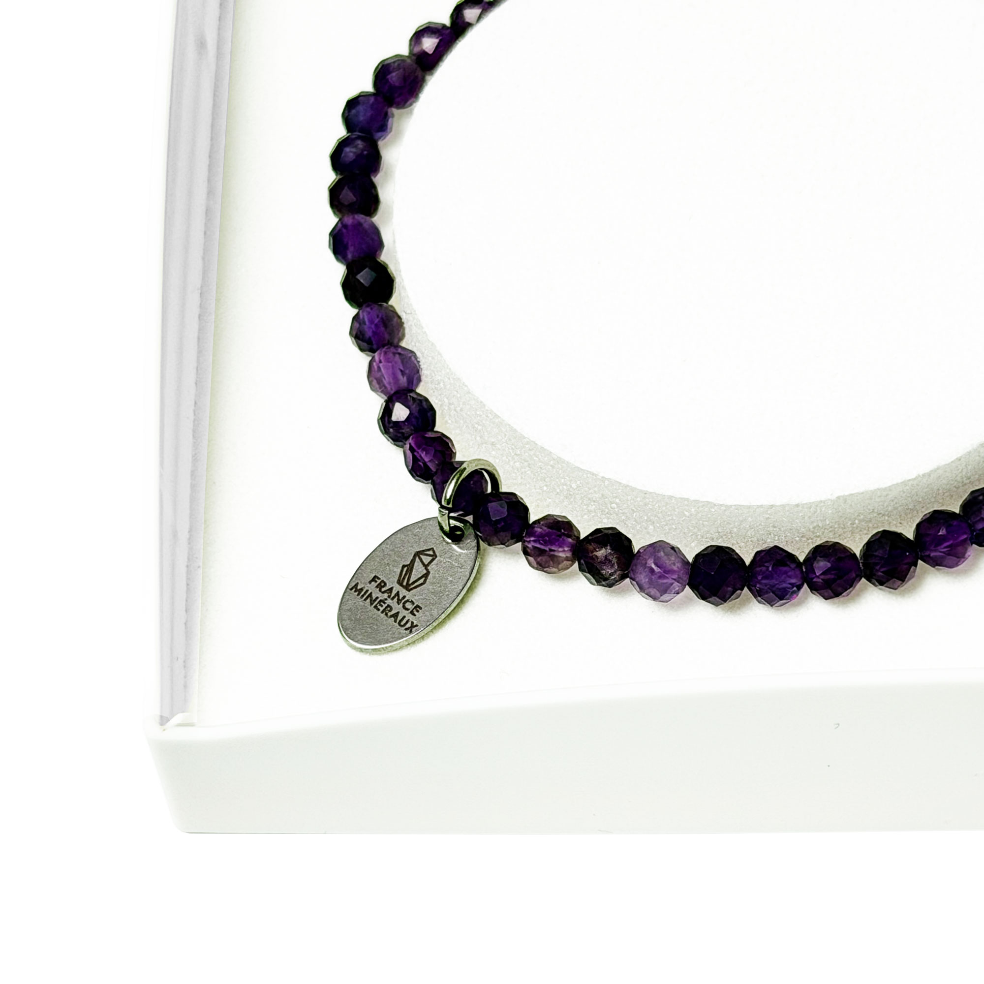 bracelet-amethyste-perles-facettees-3-4mm-18cm-03